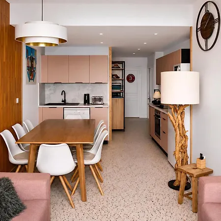 Duplex 8-10 P Avec Parking Appartamento *