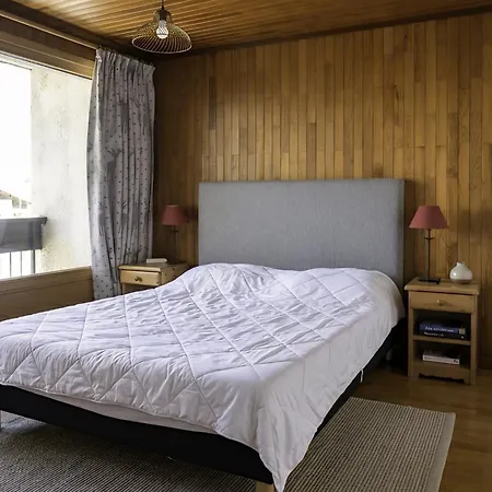 Duplex 8-10 P Avec Parking *
