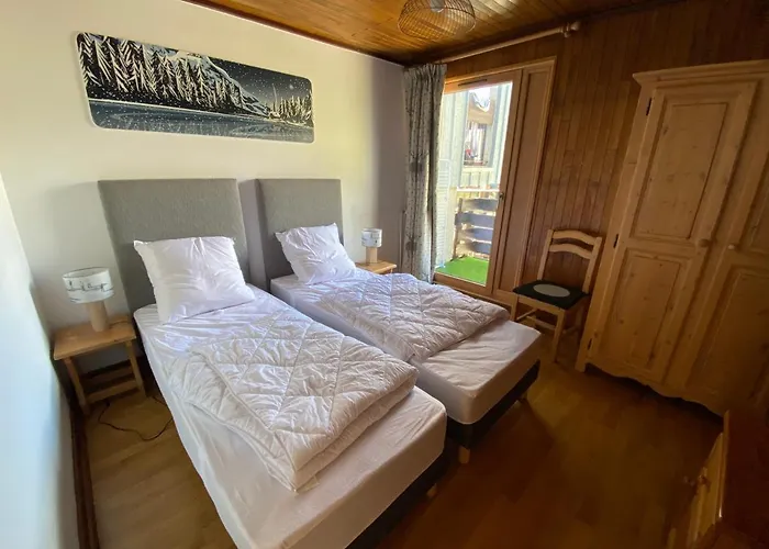 Duplex 8-10 P Avec Parking *