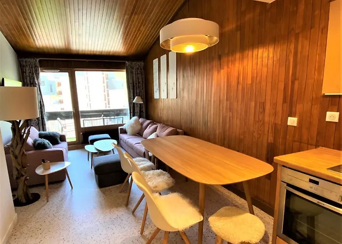Duplex 8-10 P Avec Parking *